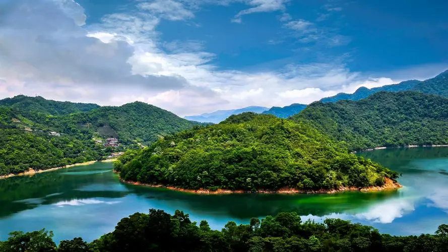 高标准新型智慧城市